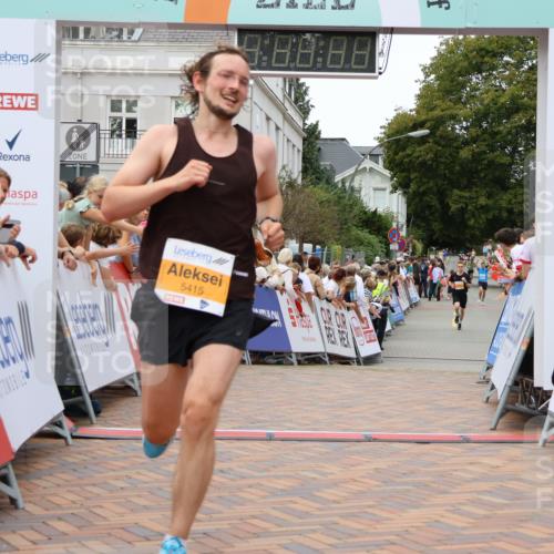 31.08.2025 - 21. Blankeneser Heldenlauf Strokosch-Dieckow http://msf.ph/oto/8681491 31.08.2025 12:06:21 Ziel 5415, 4167 meine-sportfotos.de