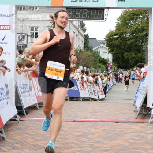 31.08.2025 - 21. Blankeneser Heldenlauf Strokosch-Dieckow http://msf.ph/oto/8681498 31.08.2025 12:06:21 Ziel 5415, 4167 meine-sportfotos.de