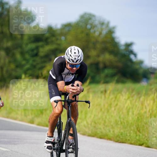 31.08.2025 - Elbe Triathlon Hamburg Michael Burmester http://msf.ph/oto/8681523 31.08.2025 10:57:01 Radfahren 1305, 1361, 1392, 1414, 1450, 1458 meine-sportfotos.de