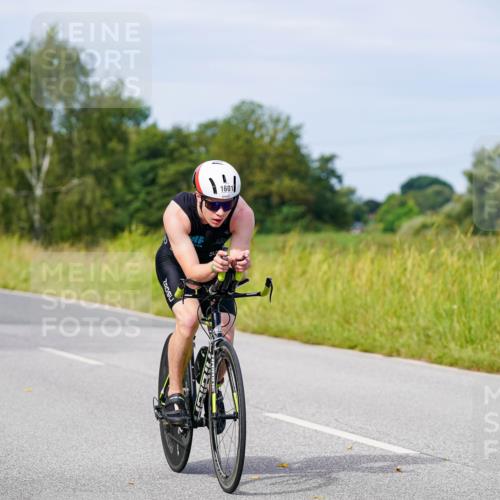 31.08.2025 - Elbe Triathlon Hamburg Michael Burmester http://msf.ph/oto/8681556 31.08.2025 10:57:11 Radfahren 1297, 1323, 1357, 1504, 1601, 1614 meine-sportfotos.de