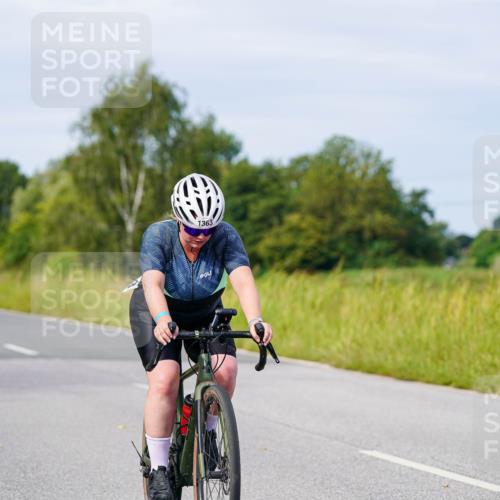 31.08.2025 - Elbe Triathlon Hamburg Michael Burmester http://msf.ph/oto/8681606 31.08.2025 10:57:19 Radfahren 1321, 1357, 1363, 1457 meine-sportfotos.de