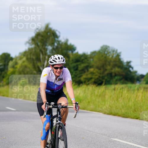 31.08.2025 - Elbe Triathlon Hamburg Michael Burmester http://msf.ph/oto/8681621 31.08.2025 10:57:20 Radfahren 1312, 1321, 1357, 1363, 1457 meine-sportfotos.de