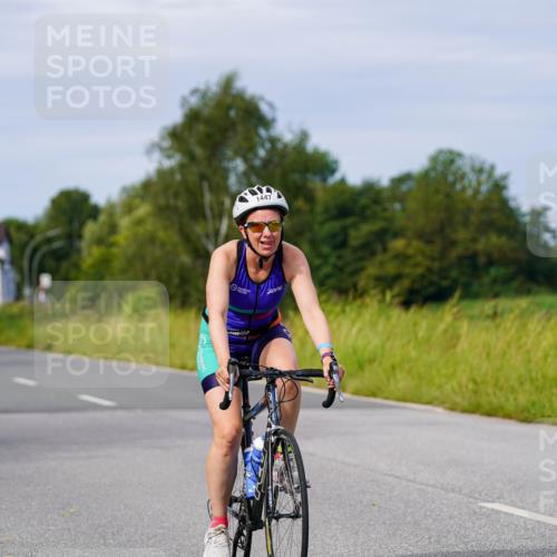 31.08.2025 - Elbe Triathlon Hamburg Michael Burmester http://msf.ph/oto/8681745 31.08.2025 10:57:56 Radfahren 1329, 1401, 1420, 1438, 1441, 1447, 1493, 1495 meine-sportfotos.de