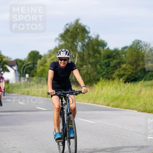 31.08.2025 - Elbe Triathlon Hamburg Michael Burmester http://msf.ph/oto/8681752 31.08.2025 10:57:57 Radfahren 1329, 1351, 1401, 1420, 1441, 1447, 1493, 1495 meine-sportfotos.de