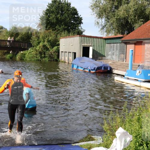 31.08.2025 - Elbe Triathlon Hamburg Luisa Fischer http://msf.ph/oto/8681765 31.08.2025 09:35:01 Schwimmen 790, 863 meine-sportfotos.de