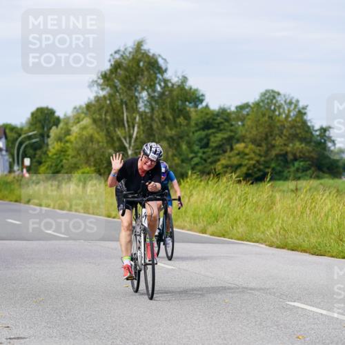 31.08.2025 - Elbe Triathlon Hamburg Michael Burmester http://msf.ph/oto/8681808 31.08.2025 10:58:11 Radfahren 1299, 1353, 1506, 1615 meine-sportfotos.de