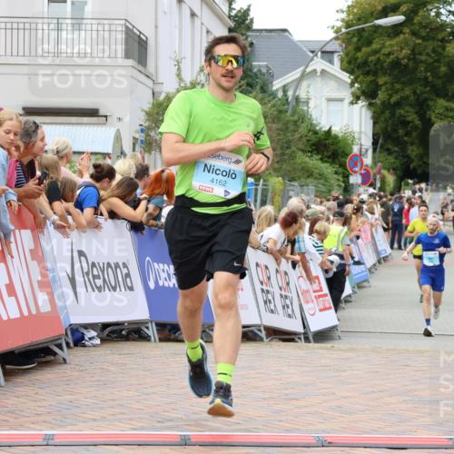 31.08.2025 - 21. Blankeneser Heldenlauf Strokosch-Dieckow http://msf.ph/oto/8681841 31.08.2025 12:05:57 Ziel 5762, 4392, 4162 meine-sportfotos.de