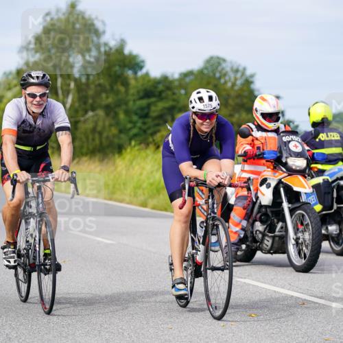 31.08.2025 - Elbe Triathlon Hamburg Michael Burmester http://msf.ph/oto/8681872 31.08.2025 10:58:51 Radfahren 1280, 1327, 1394, 1415, 1459, 1575 meine-sportfotos.de