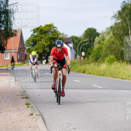 31.08.2025 - Elbe Triathlon Hamburg Michael Burmester http://msf.ph/oto/8681950 31.08.2025 10:59:17 Radfahren 1251, 1326 meine-sportfotos.de