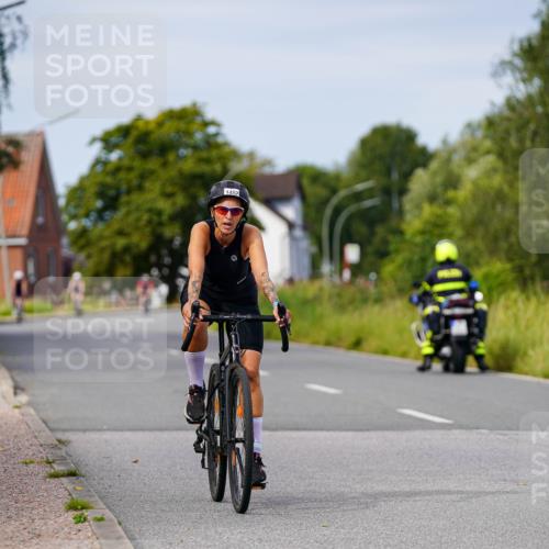 31.08.2025 - Elbe Triathlon Hamburg Michael Burmester http://msf.ph/oto/8681968 31.08.2025 10:59:25 Radfahren 1452 meine-sportfotos.de