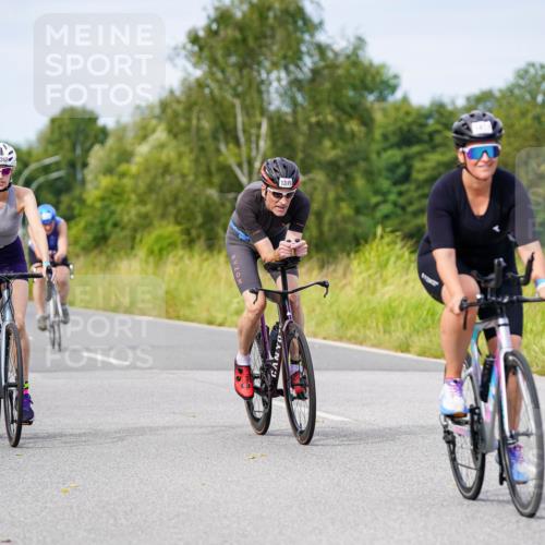 31.08.2025 - Elbe Triathlon Hamburg Michael Burmester http://msf.ph/oto/8681994 31.08.2025 10:59:44 Radfahren 1281, 1310, 1318, 1319, 1344, 1362, 1417, 1423 meine-sportfotos.de