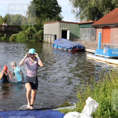 31.08.2025 - Elbe Triathlon Hamburg Luisa Fischer http://msf.ph/oto/8681996 31.08.2025 09:37:15 Schwimmen 783, 799, 836, 921, 931 meine-sportfotos.de