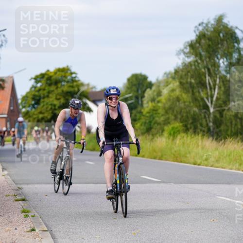 31.08.2025 - Elbe Triathlon Hamburg Michael Burmester http://msf.ph/oto/8682031 31.08.2025 10:59:53 Radfahren 1252, 1368, 1426 meine-sportfotos.de
