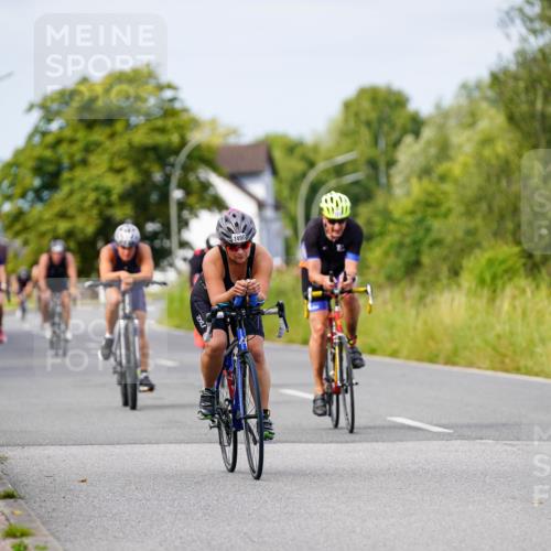 31.08.2025 - Elbe Triathlon Hamburg Michael Burmester http://msf.ph/oto/8682053 31.08.2025 11:00:04 Radfahren 1256, 1273, 1292, 1313, 1348, 1490, 1588 meine-sportfotos.de