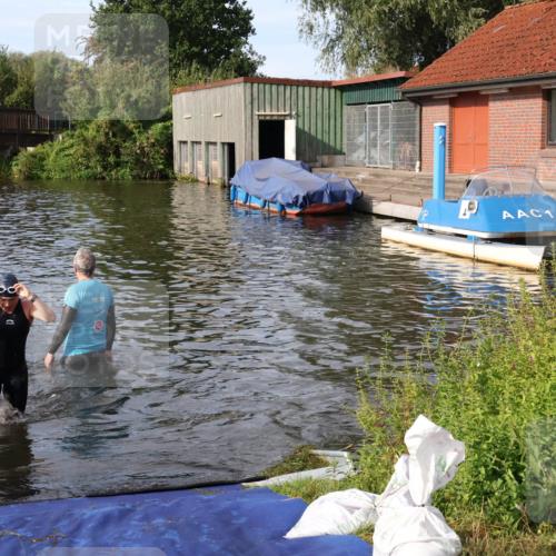 31.08.2025 - Elbe Triathlon Hamburg Luisa Fischer http://msf.ph/oto/8682141 31.08.2025 09:38:35 Schwimmen 832 meine-sportfotos.de