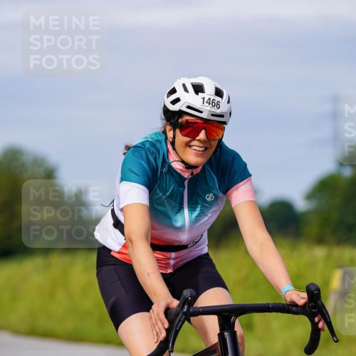 31.08.2025 - Elbe Triathlon Hamburg Michael Burmester http://msf.ph/oto/8682144 31.08.2025 11:00:34 Radfahren 1275, 1306, 1391, 1466, 1467 meine-sportfotos.de