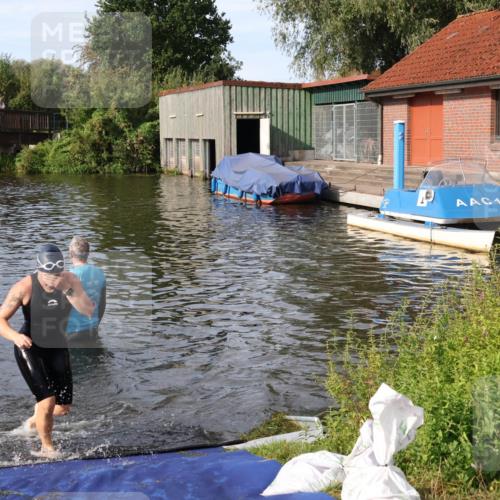 31.08.2025 - Elbe Triathlon Hamburg Luisa Fischer http://msf.ph/oto/8682151 31.08.2025 09:38:37 Schwimmen 832 meine-sportfotos.de