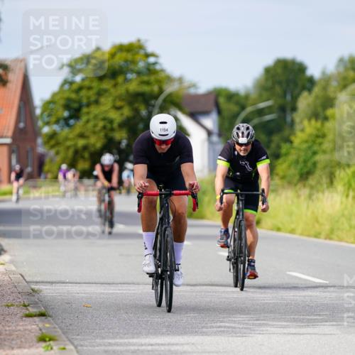 31.08.2025 - Elbe Triathlon Hamburg Michael Burmester http://msf.ph/oto/8682165 31.08.2025 11:00:55 Radfahren 1154, 1277, 1337 meine-sportfotos.de