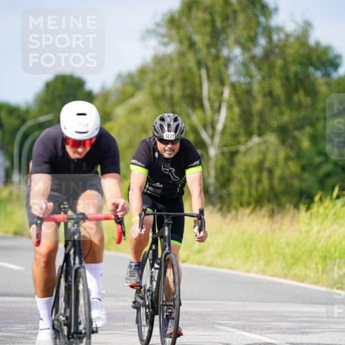 31.08.2025 - Elbe Triathlon Hamburg Michael Burmester http://msf.ph/oto/8682171 31.08.2025 11:00:56 Radfahren 1154, 1277, 1337 meine-sportfotos.de