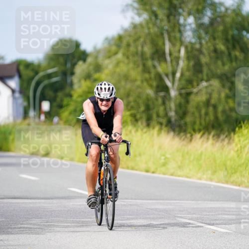 31.08.2025 - Elbe Triathlon Hamburg Michael Burmester http://msf.ph/oto/8682180 31.08.2025 11:00:59 Radfahren 1154, 1277, 1337 meine-sportfotos.de
