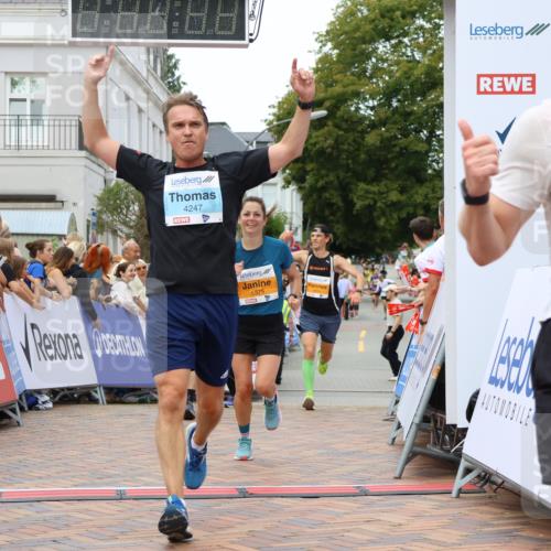 31.08.2025 - 21. Blankeneser Heldenlauf Strokosch-Dieckow http://msf.ph/oto/8682196 31.08.2025 12:05:36 Ziel 5614, 5050, 5575, 4141, 4414, 4329, 4247 meine-sportfotos.de