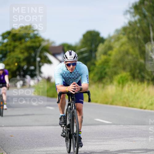 31.08.2025 - Elbe Triathlon Hamburg Michael Burmester http://msf.ph/oto/8682199 31.08.2025 11:01:11 Radfahren 1245, 1259, 1359, 1360, 1397, 1609, 1612 meine-sportfotos.de