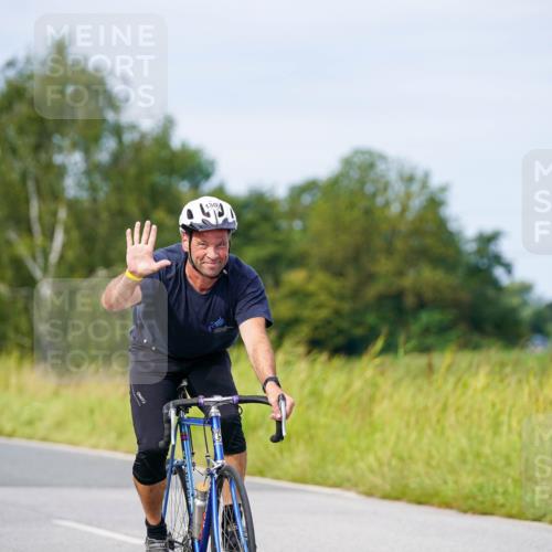 31.08.2025 - Elbe Triathlon Hamburg Michael Burmester http://msf.ph/oto/8682231 31.08.2025 11:01:21 Radfahren 1307 meine-sportfotos.de