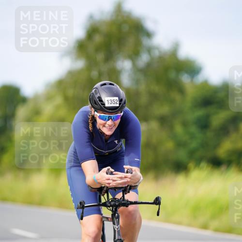 31.08.2025 - Elbe Triathlon Hamburg Michael Burmester http://msf.ph/oto/8682247 31.08.2025 11:01:29 Radfahren 1352, 1507 meine-sportfotos.de