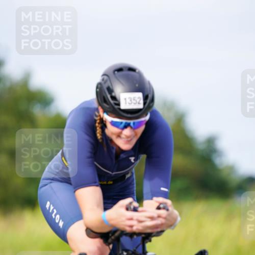 31.08.2025 - Elbe Triathlon Hamburg Michael Burmester http://msf.ph/oto/8682254 31.08.2025 11:01:29 Radfahren 1352, 1507 meine-sportfotos.de