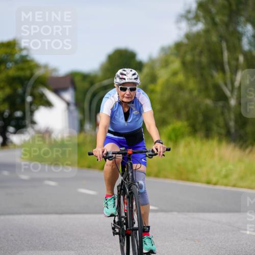 31.08.2025 - Elbe Triathlon Hamburg Michael Burmester http://msf.ph/oto/8682259 31.08.2025 11:01:35 Radfahren 1385, 1507 meine-sportfotos.de
