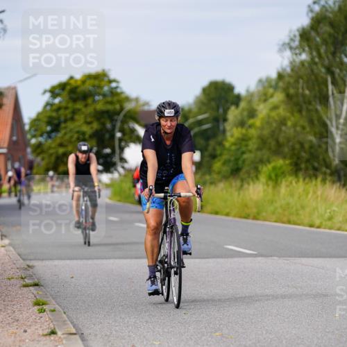 31.08.2025 - Elbe Triathlon Hamburg Michael Burmester http://msf.ph/oto/8682283 31.08.2025 11:01:49 Radfahren 1248, 1317, 1455 meine-sportfotos.de