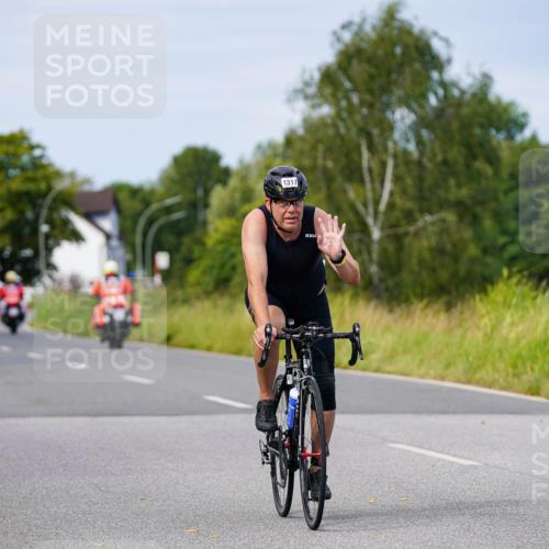 31.08.2025 - Elbe Triathlon Hamburg Michael Burmester http://msf.ph/oto/8682290 31.08.2025 11:01:52 Radfahren 1314, 1317, 1455, 1580 meine-sportfotos.de