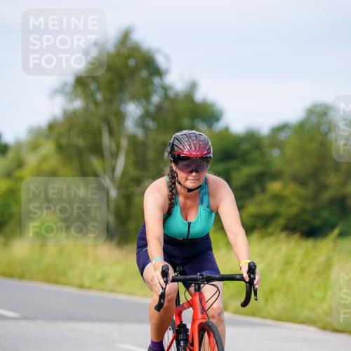 31.08.2025 - Elbe Triathlon Hamburg Michael Burmester http://msf.ph/oto/8682315 31.08.2025 11:02:02 Radfahren 1453, 1534, 1576, 1580, 1610 meine-sportfotos.de