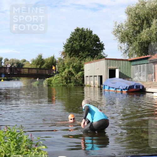 31.08.2025 - Elbe Triathlon Hamburg Luisa Fischer http://msf.ph/oto/8682367 31.08.2025 09:46:57 Schwimmen 928 meine-sportfotos.de