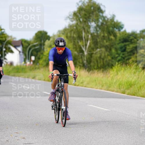 31.08.2025 - Elbe Triathlon Hamburg Michael Burmester http://msf.ph/oto/8682373 31.08.2025 11:02:32 Radfahren 1464, 1592 meine-sportfotos.de