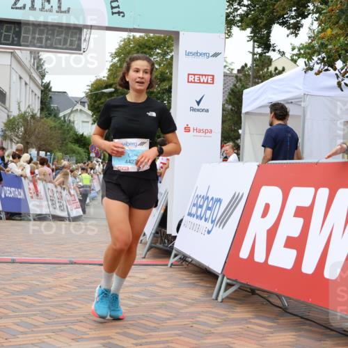 31.08.2025 - 21. Blankeneser Heldenlauf Strokosch-Dieckow http://msf.ph/oto/8682407 31.08.2025 12:05:06 Ziel 4427 meine-sportfotos.de