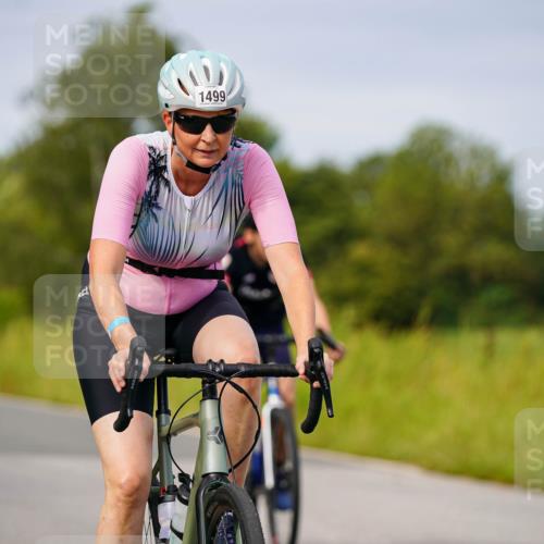 31.08.2025 - Elbe Triathlon Hamburg Michael Burmester http://msf.ph/oto/8682427 31.08.2025 11:02:58 Radfahren 1499, 1597 meine-sportfotos.de