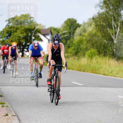 31.08.2025 - Elbe Triathlon Hamburg Michael Burmester http://msf.ph/oto/8682434 31.08.2025 11:03:08 Radfahren 1263, 1270, 1334, 1613 meine-sportfotos.de