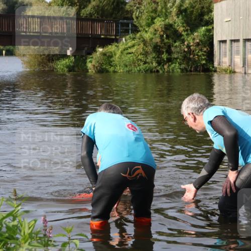 31.08.2025 - Elbe Triathlon Hamburg Luisa Fischer http://msf.ph/oto/8682439 31.08.2025 09:51:30 Schwimmen 401, 794 meine-sportfotos.de