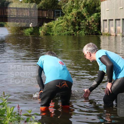 31.08.2025 - Elbe Triathlon Hamburg Luisa Fischer http://msf.ph/oto/8682442 31.08.2025 09:51:31 Schwimmen 401, 794 meine-sportfotos.de