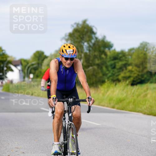 31.08.2025 - Elbe Triathlon Hamburg Michael Burmester http://msf.ph/oto/8682449 31.08.2025 11:03:11 Radfahren 1263, 1270, 1334, 1564, 1613 meine-sportfotos.de
