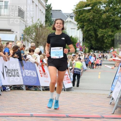 31.08.2025 - 21. Blankeneser Heldenlauf Strokosch-Dieckow http://msf.ph/oto/8682467 31.08.2025 12:05:04 Ziel 4427 meine-sportfotos.de