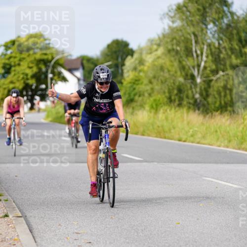 31.08.2025 - Elbe Triathlon Hamburg Michael Burmester http://msf.ph/oto/8682507 31.08.2025 11:03:35 Radfahren 1284, 1289, 1500, 1542 meine-sportfotos.de