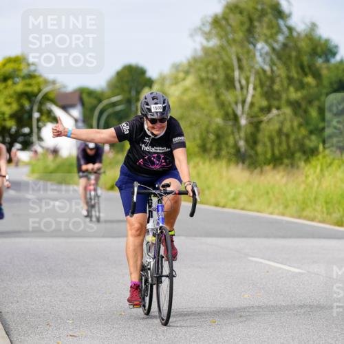 31.08.2025 - Elbe Triathlon Hamburg Michael Burmester http://msf.ph/oto/8682511 31.08.2025 11:03:35 Radfahren 1284, 1289, 1500, 1542 meine-sportfotos.de