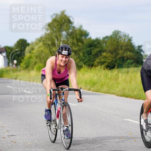 31.08.2025 - Elbe Triathlon Hamburg Michael Burmester http://msf.ph/oto/8682527 31.08.2025 11:03:38 Radfahren 1284, 1500, 1542 meine-sportfotos.de