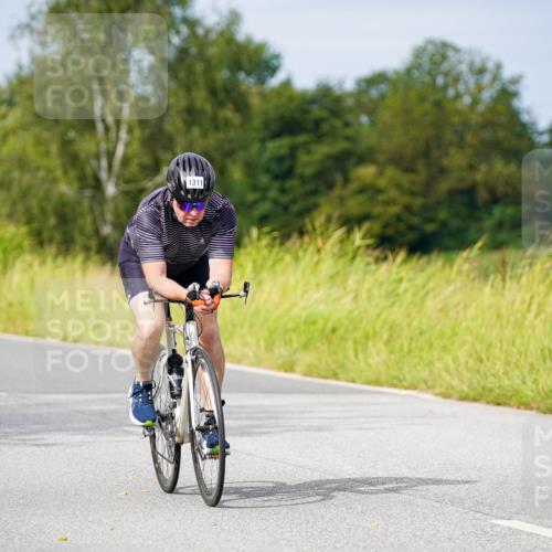 31.08.2025 - Elbe Triathlon Hamburg Michael Burmester http://msf.ph/oto/8682559 31.08.2025 11:03:56 Radfahren 1311, 1320, 1536 meine-sportfotos.de