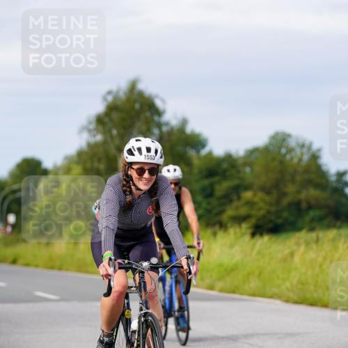 31.08.2025 - Elbe Triathlon Hamburg Michael Burmester http://msf.ph/oto/8682611 31.08.2025 11:04:18 Radfahren 782, 1302, 1339, 1553 meine-sportfotos.de