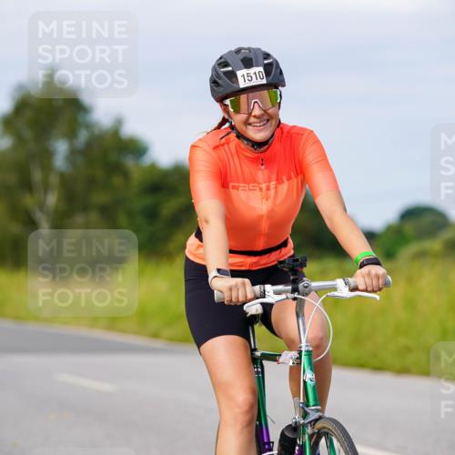 31.08.2025 - Elbe Triathlon Hamburg Michael Burmester http://msf.ph/oto/8682656 31.08.2025 11:04:45 Radfahren 1336, 1510, 1545, 1546 meine-sportfotos.de