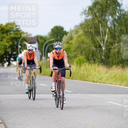 31.08.2025 - Elbe Triathlon Hamburg Michael Burmester http://msf.ph/oto/8682699 31.08.2025 11:05:14 Radfahren 1418, 1446, 1488, 1527, 1573, 1587, 1595 meine-sportfotos.de