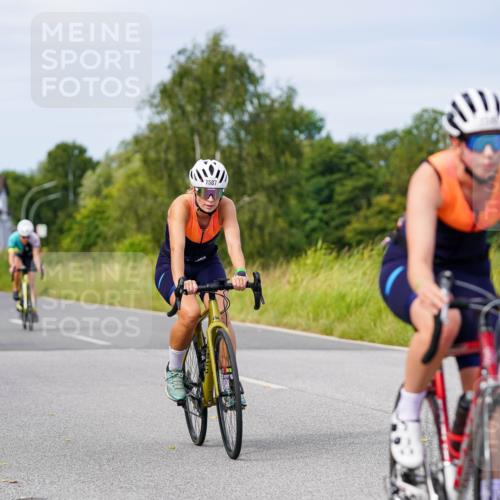 31.08.2025 - Elbe Triathlon Hamburg Michael Burmester http://msf.ph/oto/8682705 31.08.2025 11:05:15 Radfahren 1418, 1446, 1488, 1527, 1573, 1587, 1595 meine-sportfotos.de